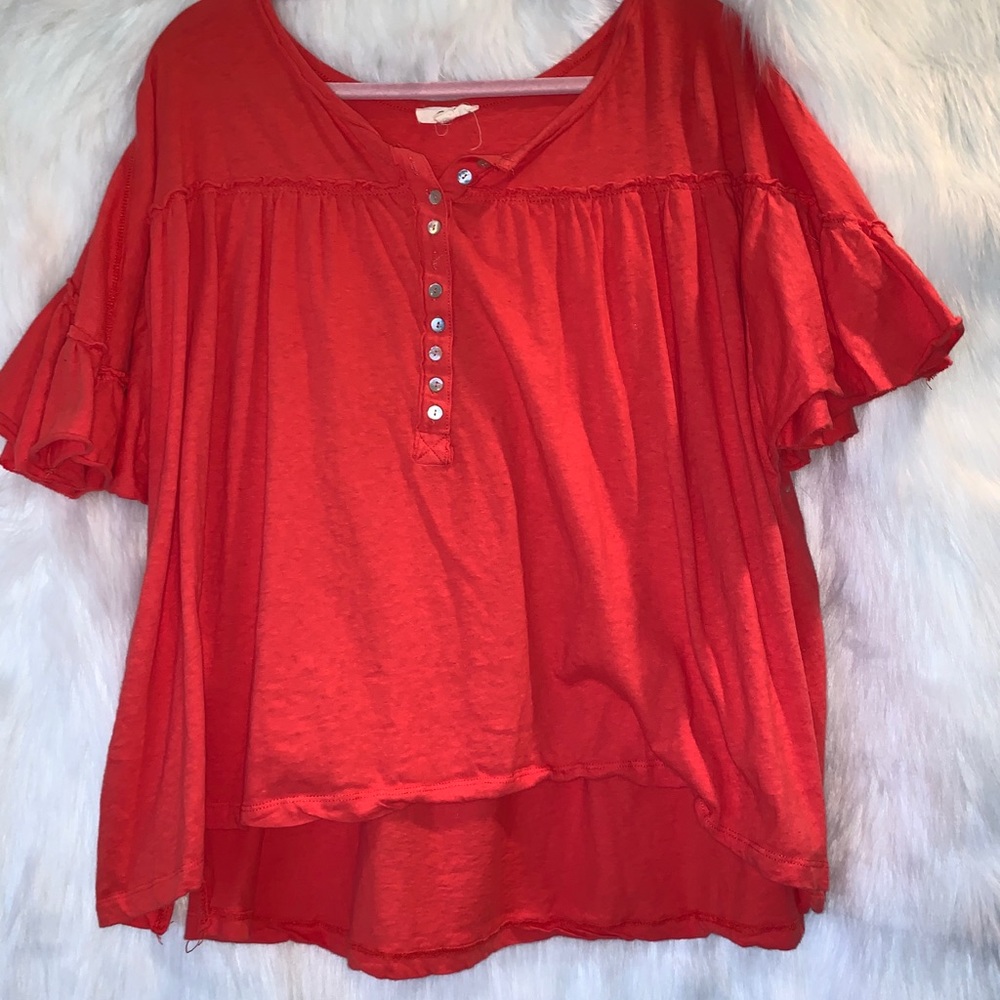 Cute and comfy short sleeve top
